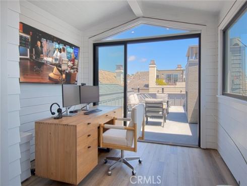 502 Begonia , Corona del Mar, CA