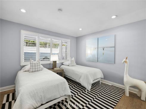 2606  Lighthouse  , Corona del Mar, CA