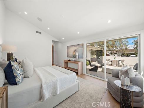 11 Jetty , Corona del Mar, CA