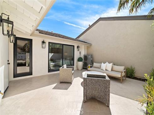 11 Jetty , Corona del Mar, CA