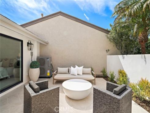 11 Jetty , Corona del Mar, CA