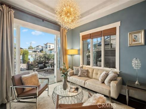 713  Larkspur   Avenue, Corona del Mar, CA