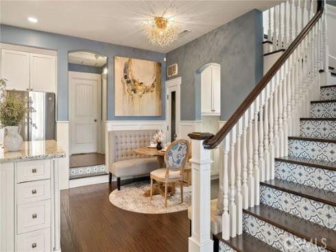713  Larkspur   Avenue, Corona del Mar, CA