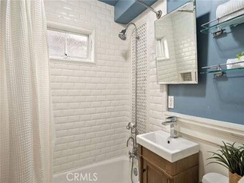 713  Larkspur   Avenue, Corona del Mar, CA