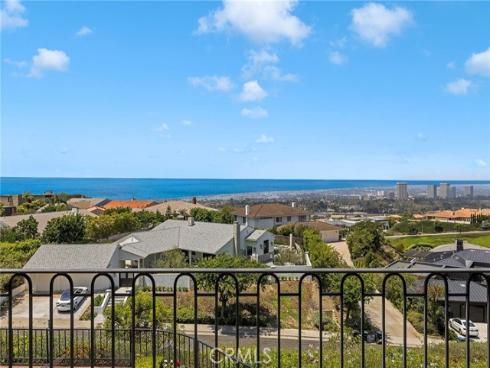 55 Montecito , Corona del Mar, CA