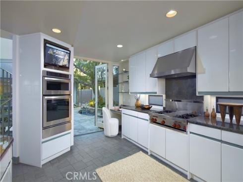 2027 Bayside Drive, Corona del Mar, CA