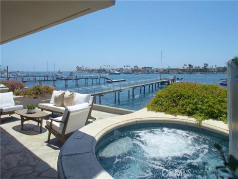 2027 Bayside Drive, Corona del Mar, CA