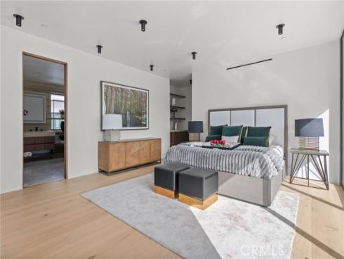 400 Heliotrope , Corona del Mar, CA