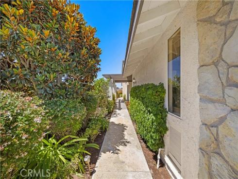 1 Breakwater Drive , Corona del Mar, CA