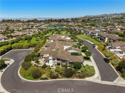 1 Breakwater Drive , Corona del Mar, CA