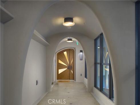 183 Carnation Avenue, Corona del Mar, CA