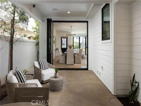 506 Goldenrod Ave , Corona del Mar, CA