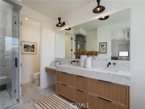 506 Goldenrod Ave , Corona del Mar, CA