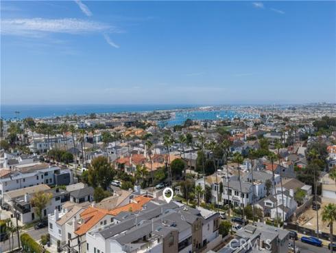506 Goldenrod Ave , Corona del Mar, CA