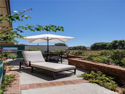 7  Jetty   Drive, Corona del Mar, CA