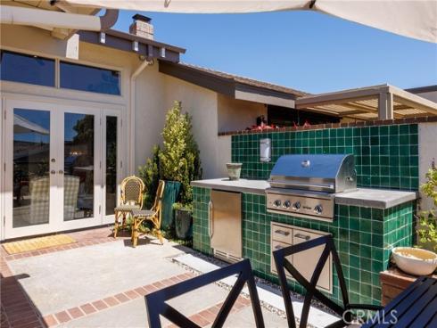 7  Jetty   Drive, Corona del Mar, CA