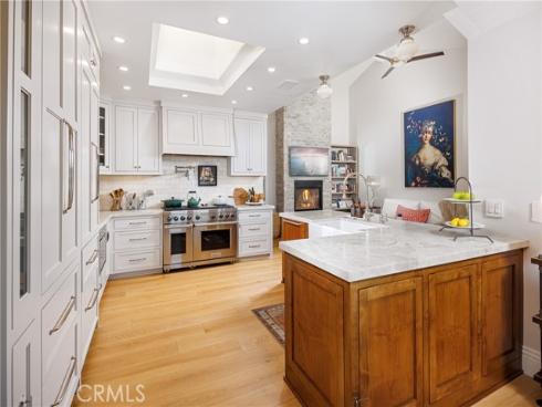 7  Jetty   Drive, Corona del Mar, CA