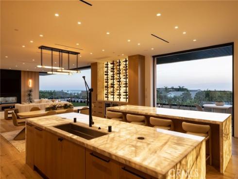 53 Montecito Drive, Corona del Mar, CA