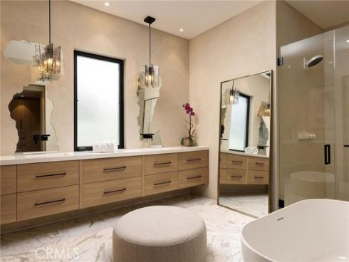 53 Montecito Drive, Corona del Mar, CA