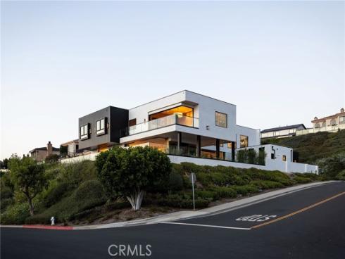 53 Montecito Drive, Corona del Mar, CA