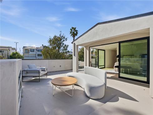 2910 Bayside , Corona del Mar, CA