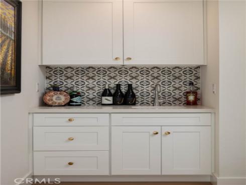 2 Shoal Drive, Corona del Mar, CA