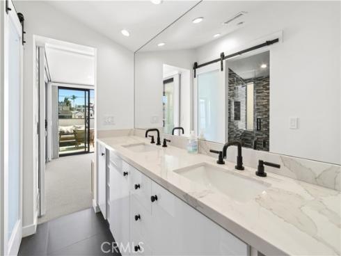 608  Orchid  , Corona del Mar, CA