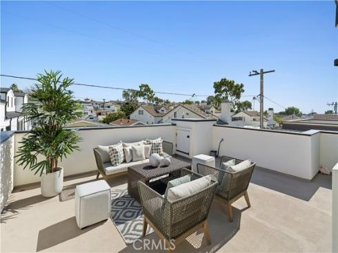 608  Orchid  , Corona del Mar, CA