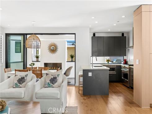 608  Orchid  , Corona del Mar, CA
