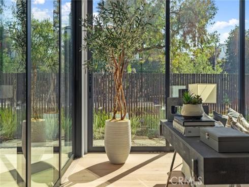 400  Heliotrope  , Corona del Mar, CA