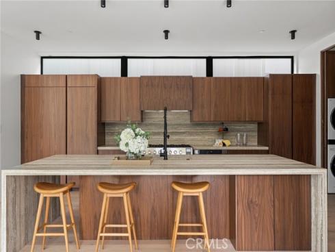 400  Heliotrope  , Corona del Mar, CA