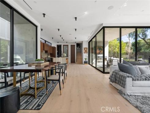400  Heliotrope  , Corona del Mar, CA