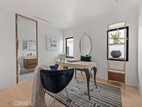 400  Heliotrope  , Corona del Mar, CA