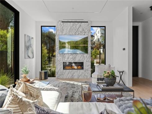 400  Heliotrope  , Corona del Mar, CA