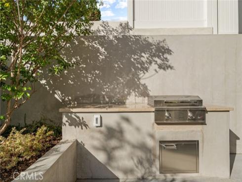 400  Heliotrope  , Corona del Mar, CA