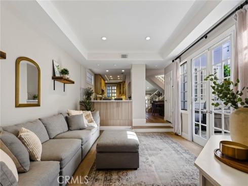 607  Dahlia   Avenue, Corona del Mar, CA