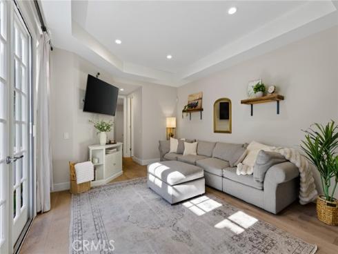 607  Dahlia   Avenue, Corona del Mar, CA