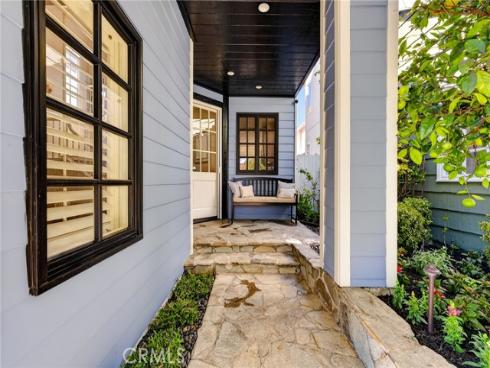 607  Dahlia   Avenue, Corona del Mar, CA