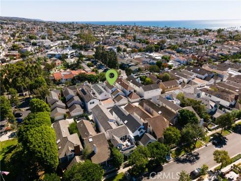 607  Dahlia   Avenue, Corona del Mar, CA