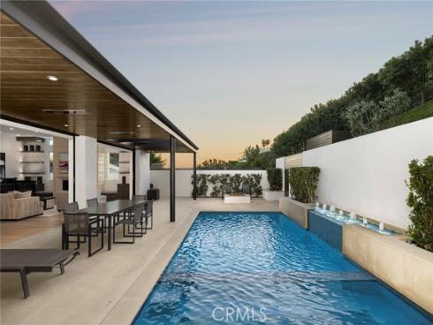 621 Malabar Drive, Corona del Mar, CA
