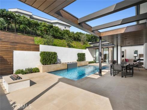 621 Malabar Drive, Corona del Mar, CA