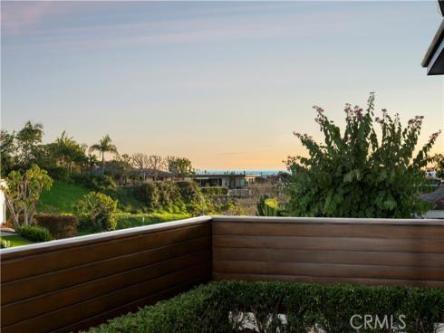 621 Malabar Drive, Corona del Mar, CA