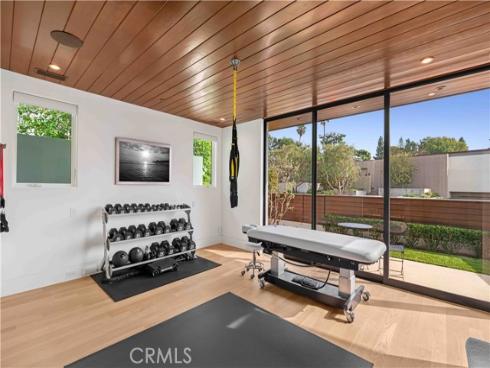 621 Malabar Drive, Corona del Mar, CA