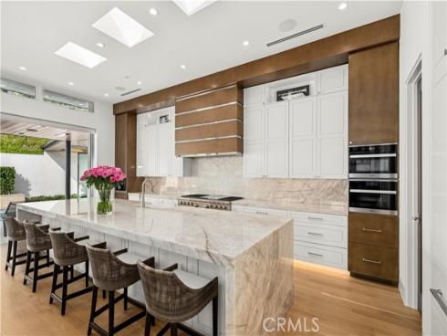 621 Malabar Drive, Corona del Mar, CA