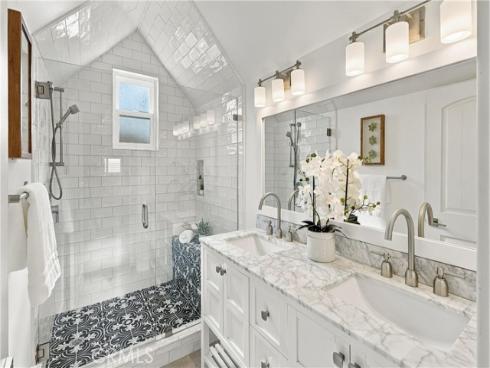 502 Fernleaf 2 Avenue, Corona del Mar, CA