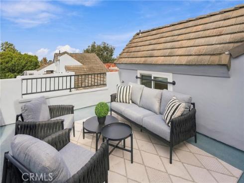 502 Fernleaf 2 Avenue, Corona del Mar, CA