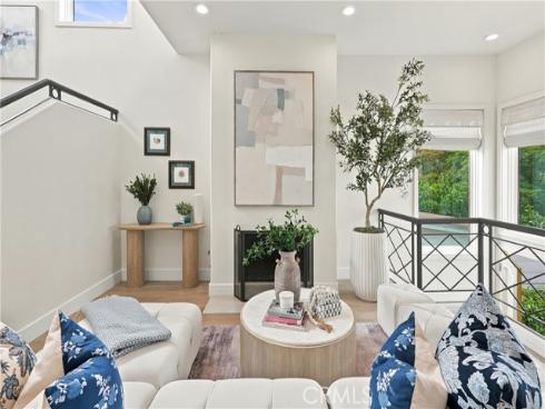 502 Fernleaf 2 Avenue, Corona del Mar, CA