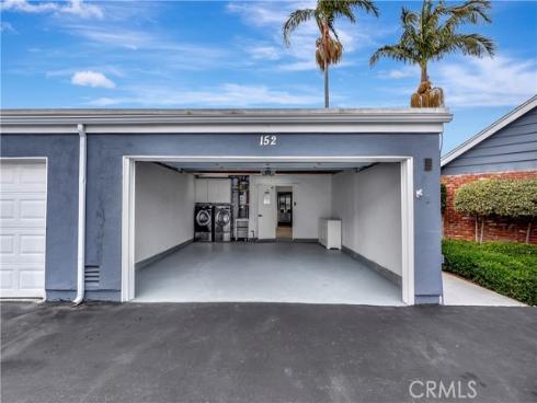 152  Yorktown   Lane, Costa Mesa, CA