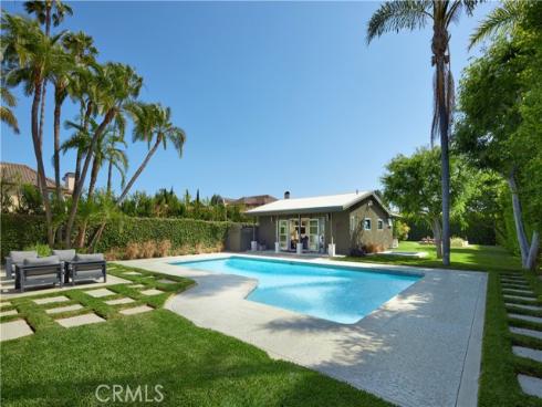 361  22nd   Street, Costa Mesa, CA