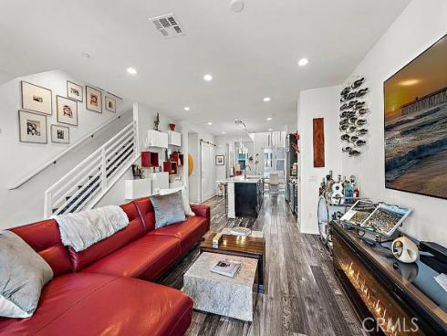 1651  Topanga  , Costa Mesa, CA